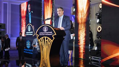 وزير التموين يفوز بجائزة التميز والإنجاز المصرفي العربي 2024