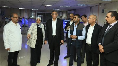 محافظ الجيزة يفاجئ مستشفى إمبابة العام للتأكد من وجود الأطقم الطبية بالورديات المسائية| صور