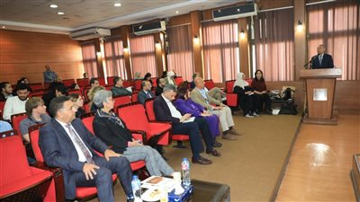  محافظ القاهرة: نتطلع للاستفادة من الدراسات الأكاديمية لتطوير العاصمة والحفاظ على إرثها التاريخي