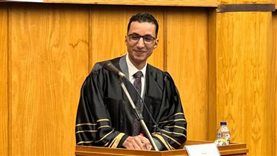 الباحث ياسر الغبيري يحصد درجة الماجستير في أدب صالح مرسي