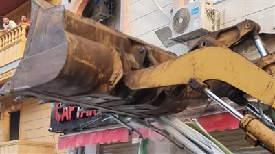 أجهزة 3 مدن تشن حملات لإزالة الإشغالات ومخالفات البناء ووصلات المياه الخلسة