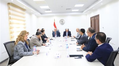 وزير التعليم العالي يبحث مع إحدى الشركات تشغيل مستشفى 500 500 لعلاج الأورام