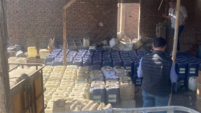 ضبط 2 طن صدور دواجن دون بيانات في مجزر بالقليوبية 