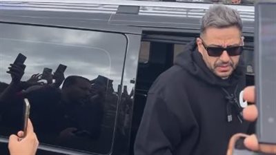 بحضور مصطفى كامل وحماقي.. وصول جثمان الملحن محمد رحيم إلى مسجد الشرطة | بث مباشر