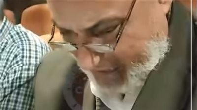 بكاء وسجود مسن لحظة إعلان اسمه بقرعة الحج بكفر الشيخ: كانت أمنيتي أنا وزوجتي بعد وفاة ولادنا| بث مباشر