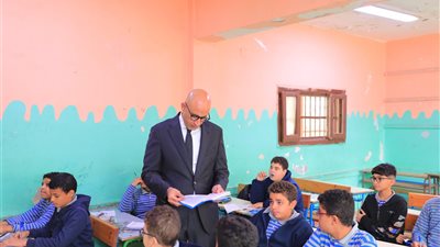 وزير التعليم: 700 ألف طالب زيادة في أعداد الطلاب الملتحقين بالمدارس كل عام