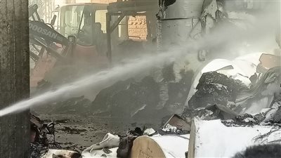 السيطرة على حريق مصنع كرتون في القناطر الخيرية بالقليوبية
