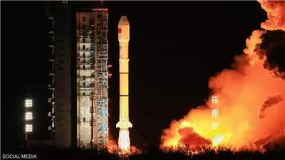 الصين تطلق قمرين اصطناعيين جديدين إلى الفضاء