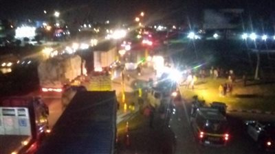 مصرع شخصين وإصابة 7 آخرين في تصادم مقطورة وميكروباص على الصحراوي بالإسكندرية