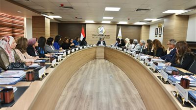 القومي للمرأة يعقد أول اجتماع بعد إعادة تشكيله من رئيس الجمهورية