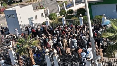 إقبال كبير من المواطنين على شراء كراسات شقق سكن لكل المصريين 5 بطيبة الجديدة