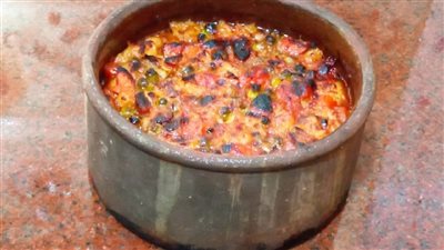 خطوات عمل طاجن لحم بالبسلة بوصفة جديدة وموفرة