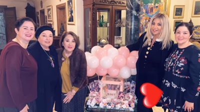 بحضور نورا وبناتها.. لقطات من الاحتفال بعيد ميلاد الفنانة بوسي | صور