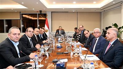 وزير الإسكان يوجه بالالتزام بجدول تنفيذ مشروع تطوير موقع التجلي الأعظم بسانت كاترين