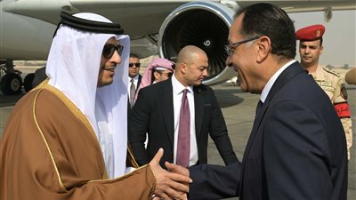 بدء لقاء موسع لرئيس الوزراء ونظيره القطري بحضور وفدي البلدين