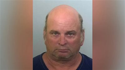 سرق منها ربع مليون دولار.. أمريكي ينتحل شخصية إيلون ماسك للاحتيال على امرأة مسنة