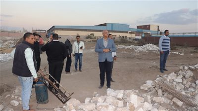 القليوبية ×24| إزالة 650 مقبرة مخالفة بأبو زعبل.. ومناقشة تنفيذ مستشفى بنها الجامعي الجديد 