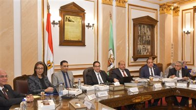 الأحد المقبل.. رئيس جامعة القاهرة يدعو مجلس اتحاد الطلاب لاجتماع لمناقشة مقترحات وخطة العمل