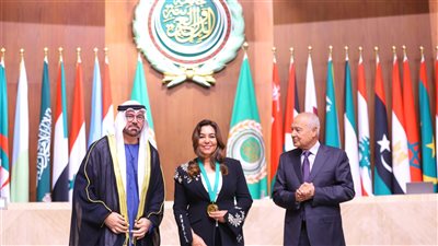 وزيرة التنمية المحلية: فخورة إني أول امرأة مصرية تفوز بجائزة التميز الحكومي العربي كأفضل محافظ