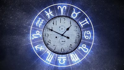 توقعات الأبراج المائية حظك اليوم الجمعة 29-11-2024: أجواء عائلية مترابطة ونصيحة مهمة للحوت