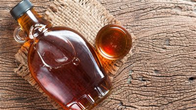 دراسة: شراب القيقب يقلل من خطر الإصابة بأمراض السكري والقلب