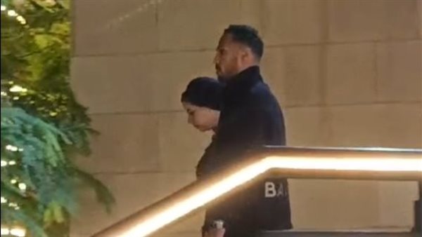 وليد سليمان وزوجته