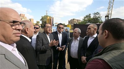 مدبولي: لن نكرر أخطاء الماضي في الاقتصاد.. ونطبق سعر صرف مرنًا للدولار