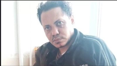 مكسور اليد وعليه علامات ضرب.. إعلام روسي يكشف تفاصيل إلقاء مهاجر مصري من بولندا إلى أراضي بيلاروسيا 