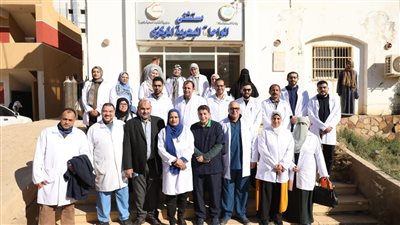 قافلة جامعة الأزهر الطبية توقع الكشف الطبي على 2000 مواطن بالواحات البحرية
