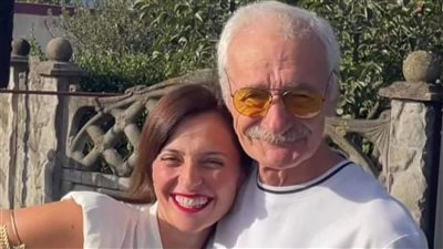 أمريكية تبحث عن والديها البيولوجيين لتُفاجأ بوالدها ضمن أصدقائها على فيسبوك منذ 3 سنوات