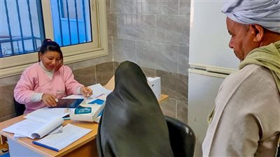 محافظ سوهاج: تشغيل الوحدة الصحية بقرية الرويهب استجابة لمطالب الأهالي 