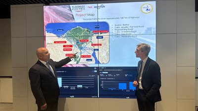 وزير الصناعة يعقد لقاءات مع رؤساء كبرى الشركات العالمية في إيطاليا