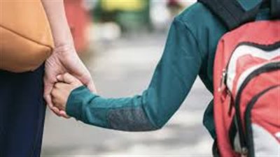 أم تستغيث بعد خطف ابنتها على يد طليقها في كفر أبو حطب بالشرقية