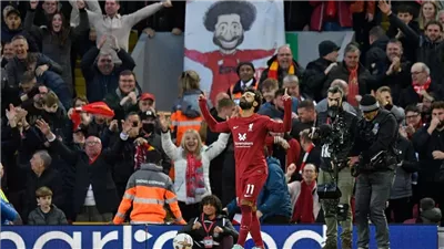 ليست لـ صلاح.. 700 مليون دولار تجعل جماهير ليفربول في غضب كبير من الإدارة