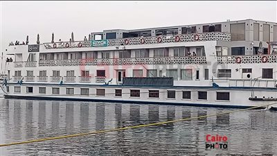 تفاصيل شحوط باخرة سياحية تقل 40 سائحًا أجنبيا بنهر النيل في المنيا