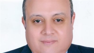 تجديد تعيين طارق سمير عميدا لكلية التربية النوعية بجامعة القاهرة 