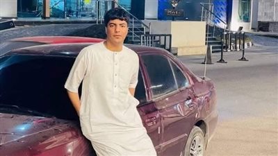 أخوه مات في حادثة من كام شهر.. مصرع شاب في انقلاب ملاكي بمحور الضبعة - مطروح