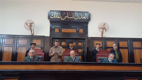 الدائرة الحادية عشر