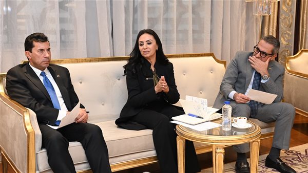 وزيرا التضامن والرياضة