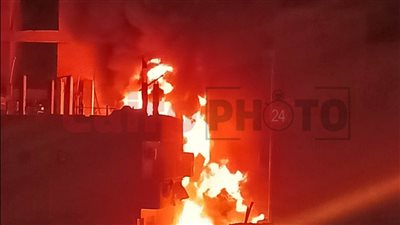 اندلاع حريق في عمارتين سكنيتين بأسوان | بث مباشر