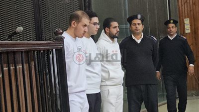 دفاع المتهم الأول في قضية مقتل نجل السفير: موكلي يعاني من اضطرابات نفسية