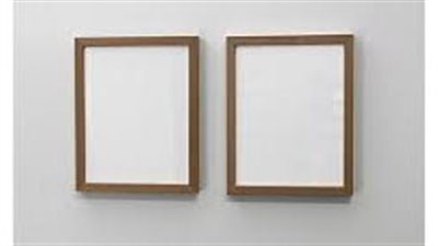 قيمتها 1.5 مليون دولار.. لوحة بيضاء فارغة تثير الجدل بعد عرضها للبيع في دار المزادات بألمانيا 