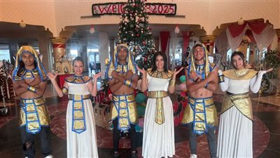 الزى الفرعوني.. أبرز تقاليع فنادق الغردقة قبل احتفالات رأس السنة والكريسماس| صور