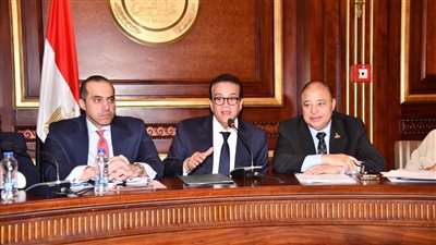 مصدر: تغيير اسم قانون المسؤولية الطبية.. والتفرقة بين الخطأ الطبي المهني والجسيم