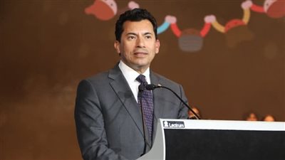 وزير الشباب والرياضة يتابع توفيق أوضاع الأندية الرياضية في اجتماعاتها الخاصة