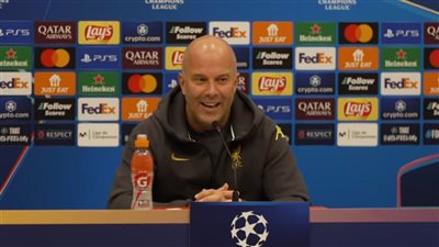 آرني سلوت: أليسون جاهز للمشاركة أساسيًا.. وجيرونا خصم صعب 