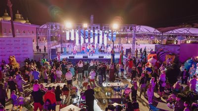 جنسيات العالم تحتفل بعيد ميلاد نيفرلاند السنوي كأكبر مدينة في الشرق الأوسط