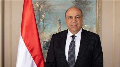 وزير الطيران: لن نبيع أي مطار في مصر