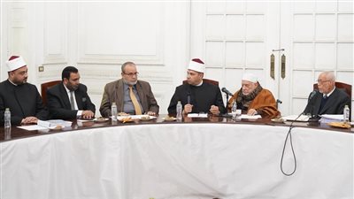 بدءًا بمسجد سيدي أحمد البدوي.. الأعلى للشؤون الإسلامية يوجه بعقد المجالس الحديثية الكبرى بالمحافظات