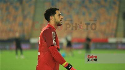 بعد ارتباط اسمه بالانضمام لفالنسيا.. مصطفى شوبير يتعاقد مع شركة تسويق إسبانية